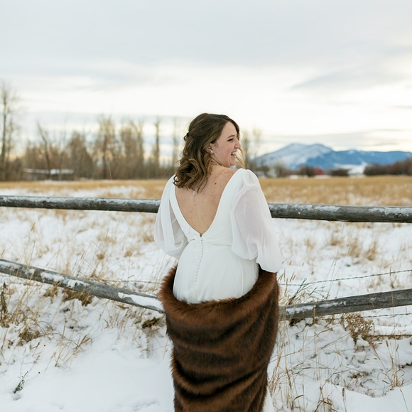 Foux Fur Shawl - Picture 7 of 7